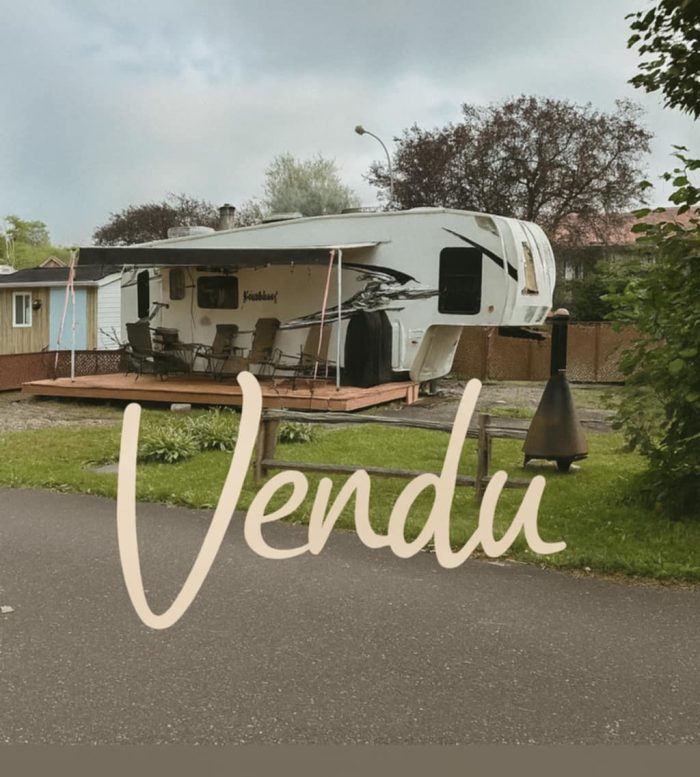 FIFTH WHEEL FOREST RIVER WILDCAT WCF29 2009 2 EXTENTIONS 29 PIEDS