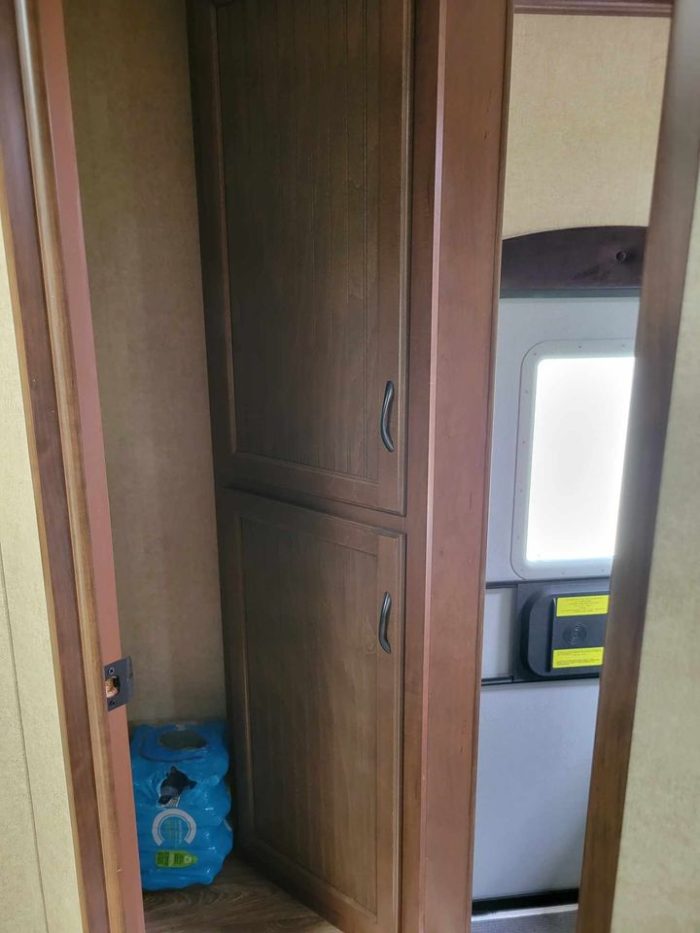 FIFTH WHEEL JAYCO EAGLE HT 26.5RKS 2015 30.2 PIEDS TOTAL AVEC BUNK BED - Image 14