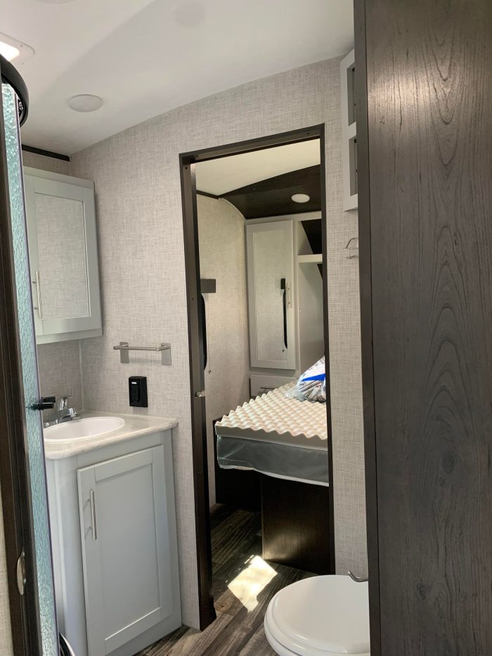 ROULOTTE KEYSTONE BULLET PREMIER 30RIPR 2020 2 EXTENTIONS FACE À FACE - Image 11