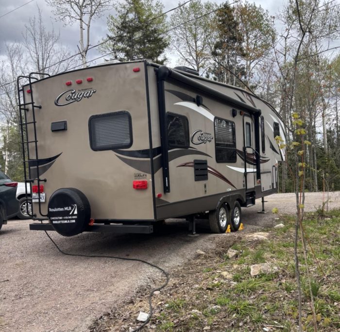 FIFTH WHEEL KEYSTONE COUGAR 27RKS 2016 30 PIEDS – Image 3