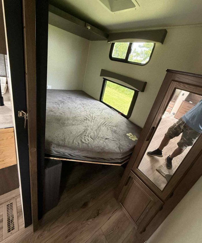 FIFTH WHEEL CRUSADER CSF29 2020 34 PIEDS 2 CHAMBRES LIT QUEEN – Image 7