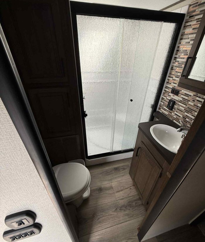 FIFTH WHEEL CRUSADER CSF29 2020 34 PIEDS 2 CHAMBRES LIT QUEEN – Image 9