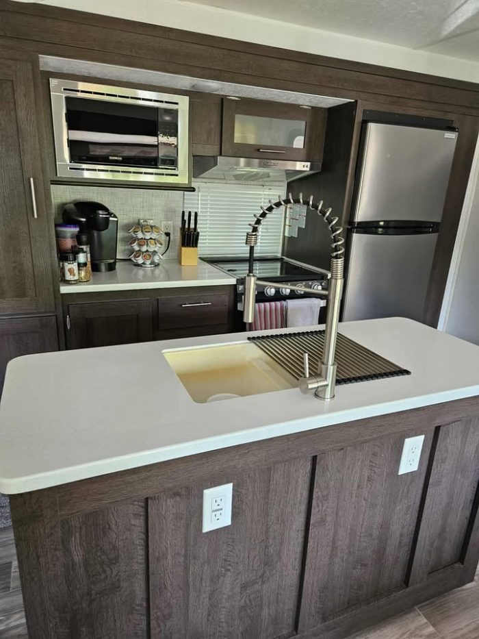 ROULOTTE FOREST RIVER WILDWOOD 27RES 2019 30 PIEDS avec ou sans set up – Image 8