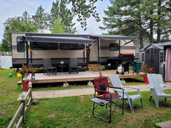 ROULOTTE FOREST RIVER WILDWOOD 27RES 2019 30 PIEDS avec ou sans set up