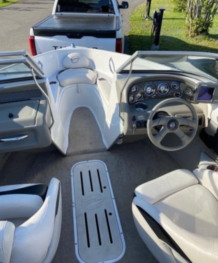 Bateau Crownline 18 pieds – Image 2