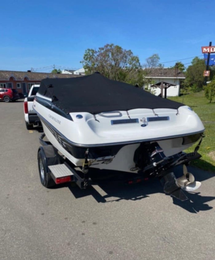 Bateau Crownline 18 pieds – Image 8