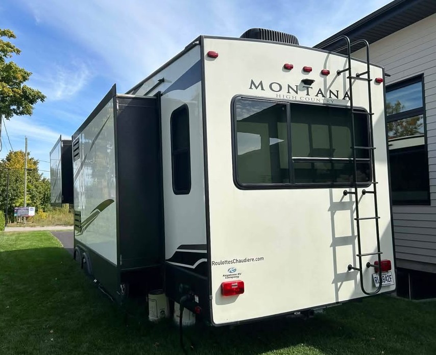 Fifth Wheel Keystone Montana High Country 294RL 2020 – Image 4